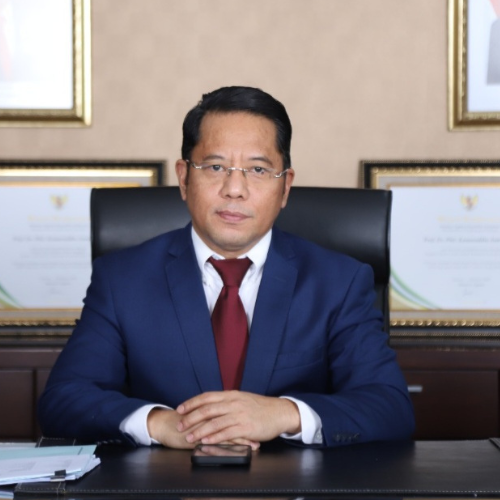 Prof. Dr. Phil. H. Kamaruddin Amin, M.A.